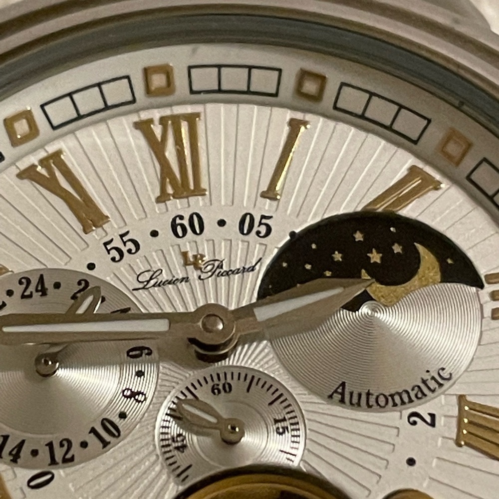 Lucion Piccard Unisex Watch